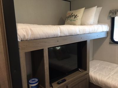 Additional Bunk with TV